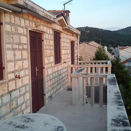 House Bobi Hébergement de vacances Povlja (Brac)